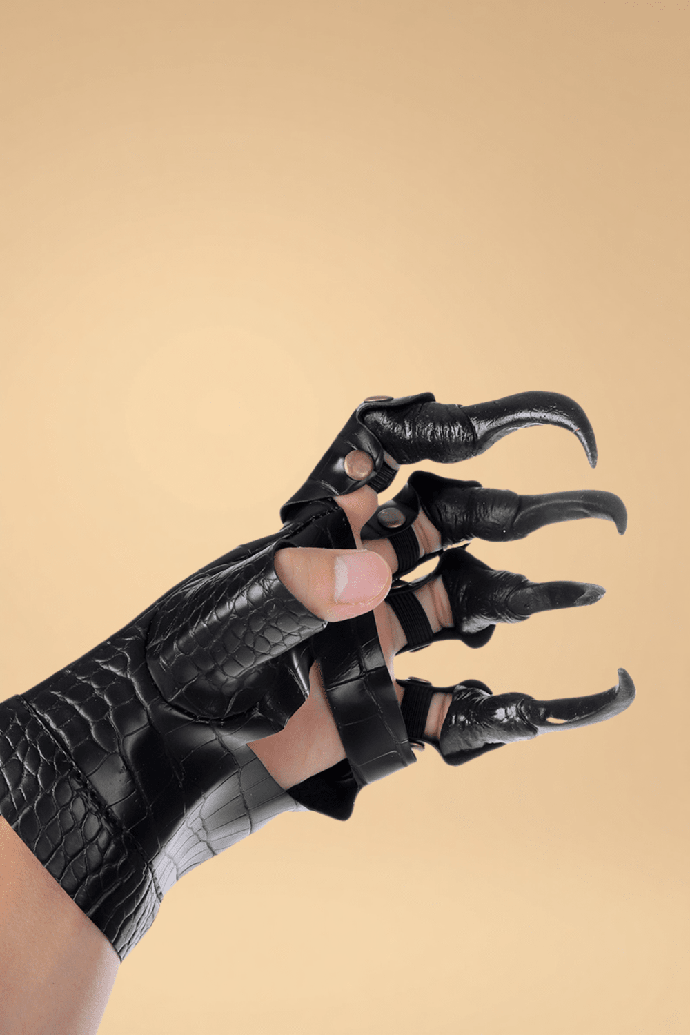 Leather Dragon Claws Costumes SZ _of_bliiss.love_sexy_lingerie_sexy_costume_trendy_and_latest_designs_seductive_lingerie_November_2024