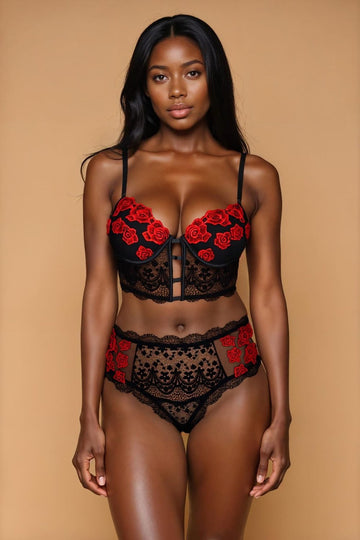 Floral Lace Strappy Bra Set Lingerie FNE _of_bliiss.love_sexy_lingerie_sexy_costume_trendy_and_latest_designs_seductive_lingerie_November_2024